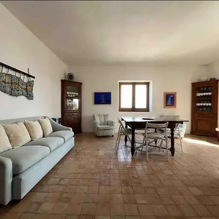 Casa Rosa - Santa Marina Feriehus *